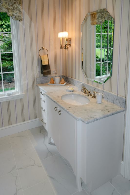 Marble Finishes and Accents